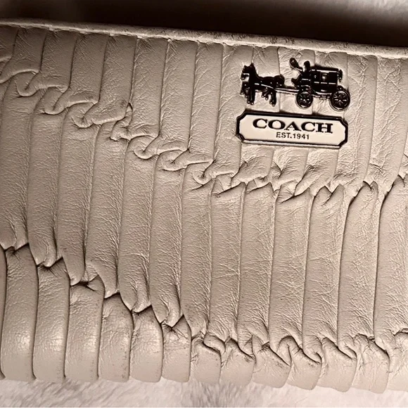 LOW START COACH Madison Sophia pleated leather satchel purse & wallet set - Picture 8 of 13